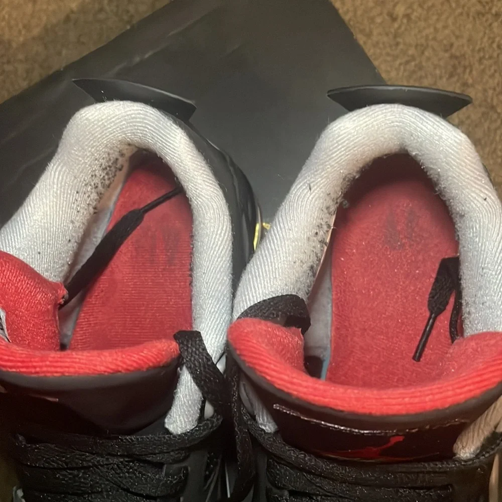 Air Jordan 4 Retro black/cement grey (2019)- GS 5.5